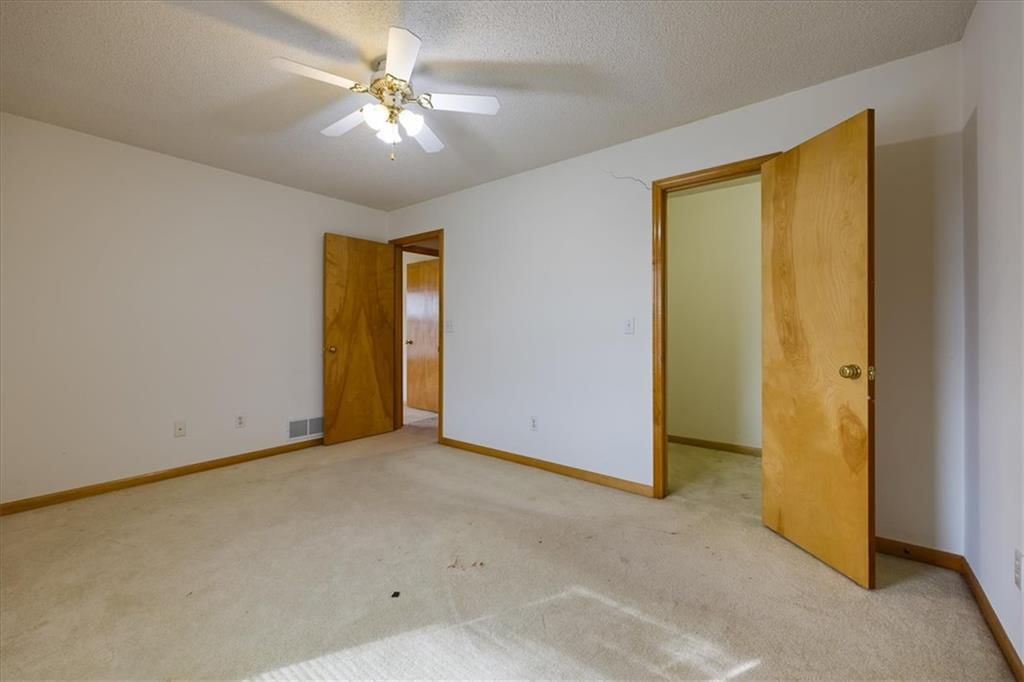 Photo 22 of 35 - 7200 E 69th Street, Kansas City, MO 64133