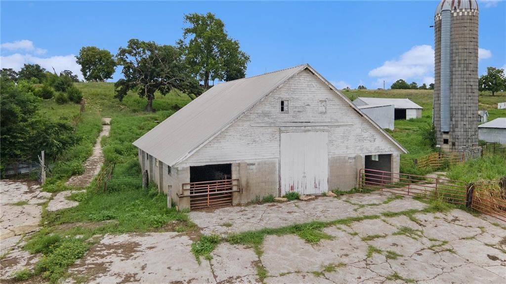 13920 Kansas Avenue — photo 15