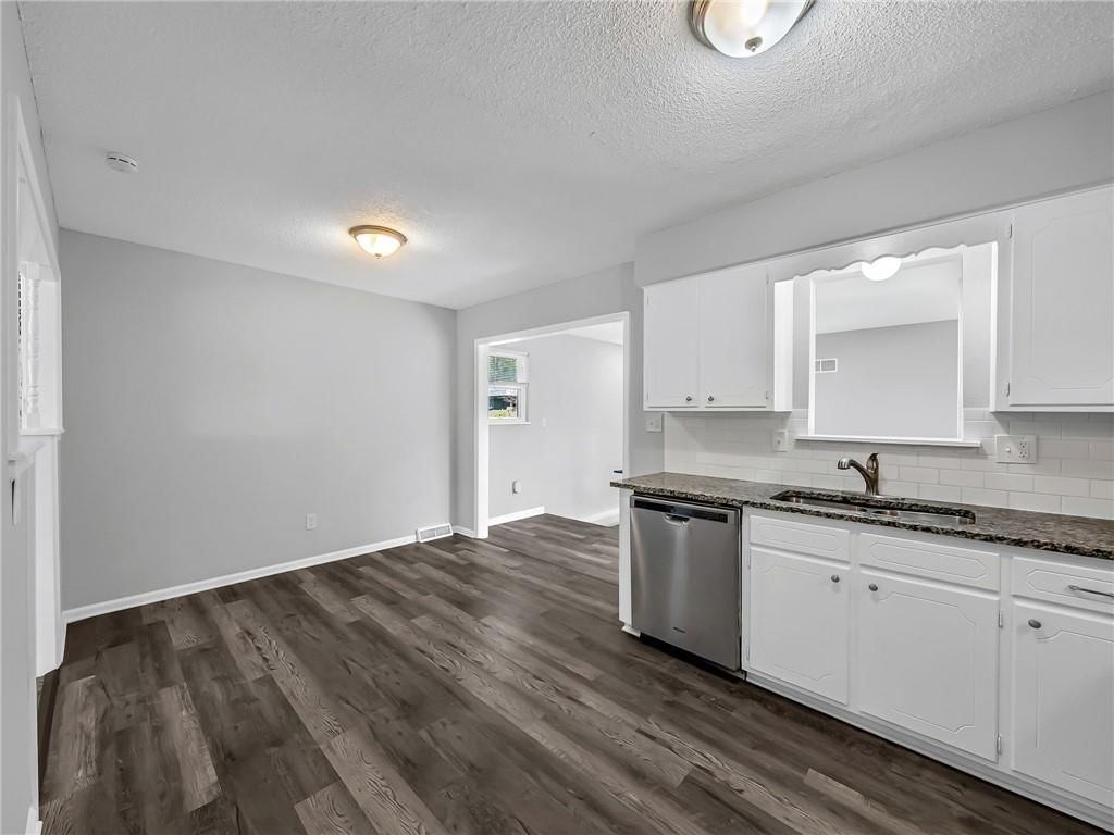 1400 SW Speas Drive — photo 11