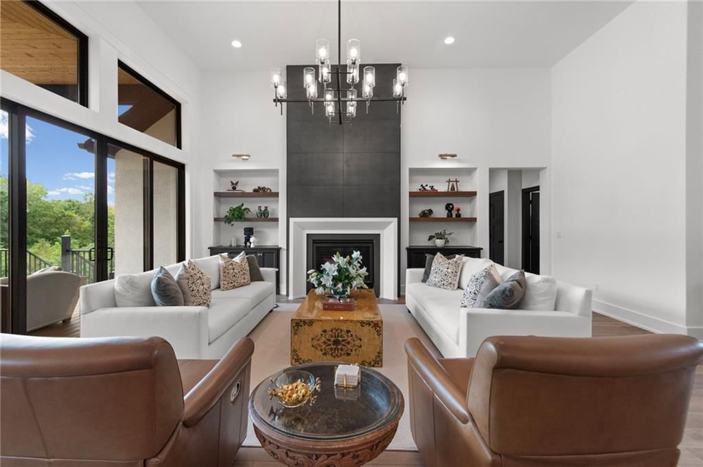8681 NE Shoal Creek Valley Drive — photo 8