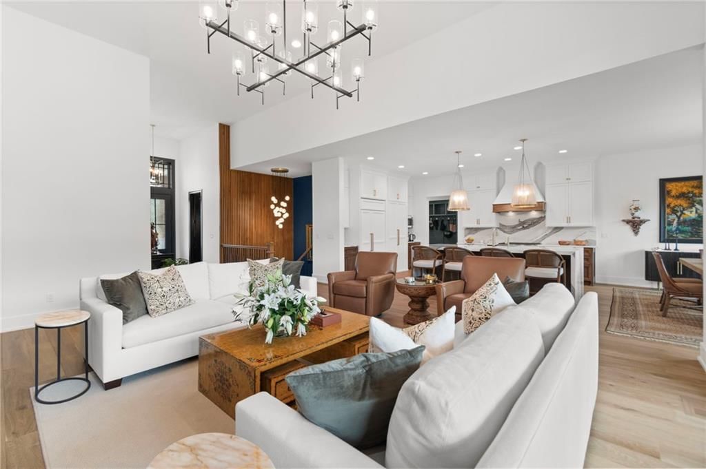 8681 NE Shoal Creek Valley Drive — photo 10