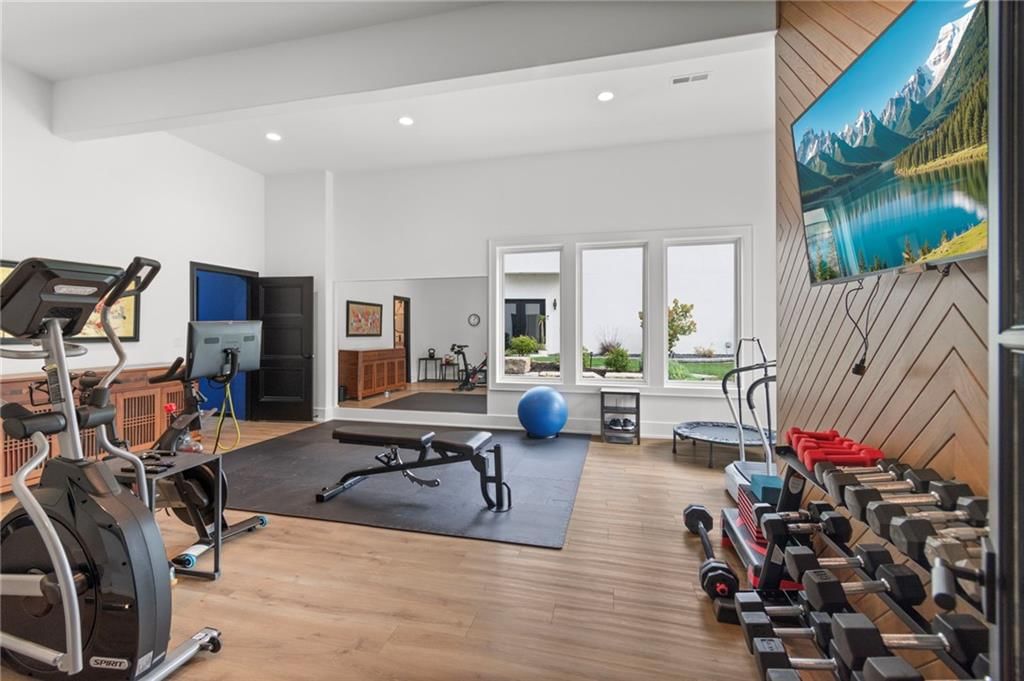8681 NE Shoal Creek Valley Drive — photo 56