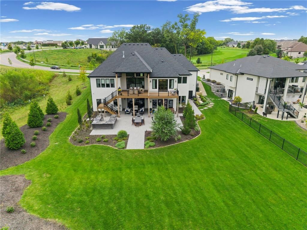 8681 NE Shoal Creek Valley Drive — photo 86