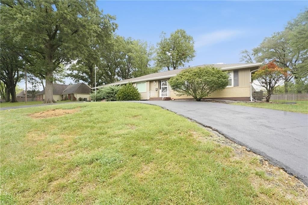 7417 NW Woody Creek Lane — photo 5
