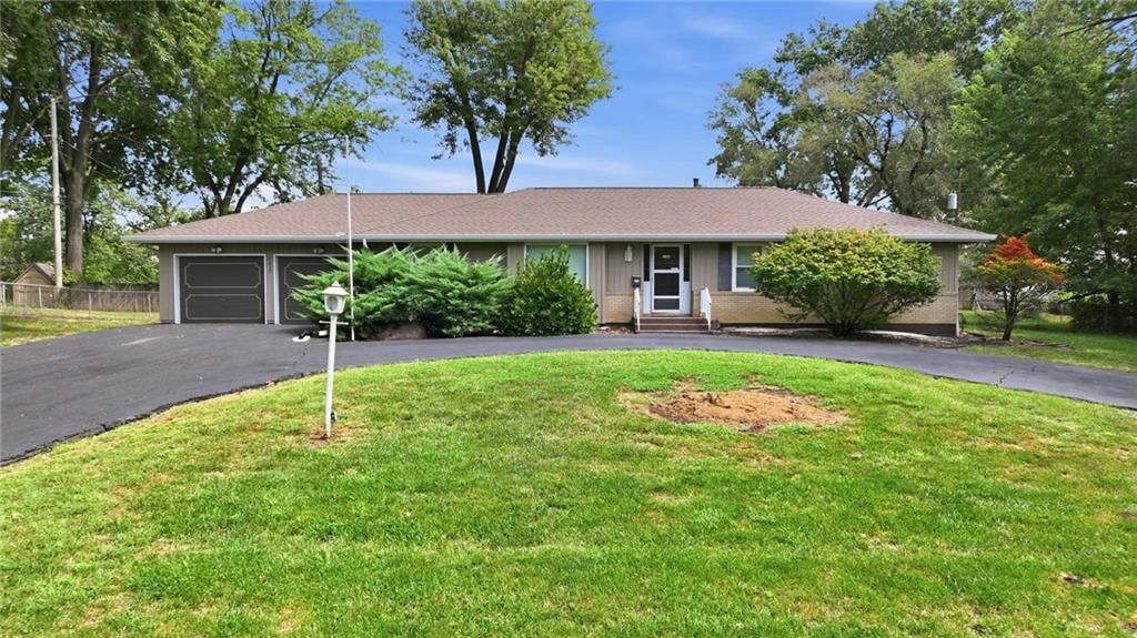 7417 NW Woody Creek Lane — photo 36
