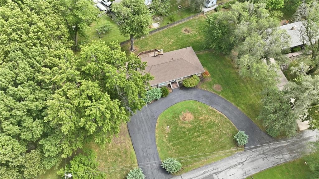 7417 NW Woody Creek Lane — photo 38