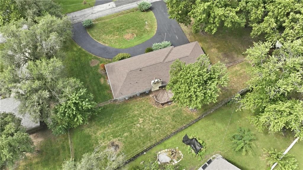 Photo 40 of 41 - 7417 NW Woody Creek Lane, Platte Woods, MO 64151