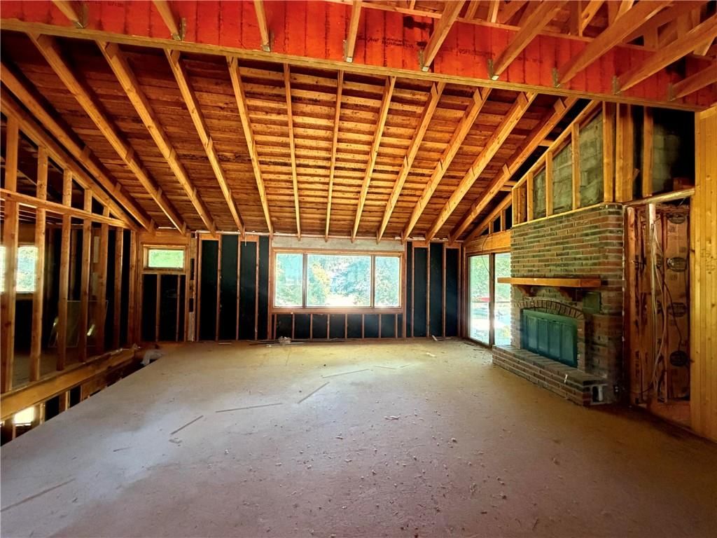 234 N Winnebago Drive — photo 5