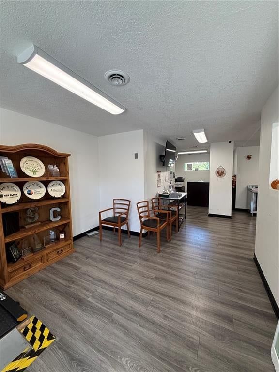 5601 NE Antioch Road — photo 47