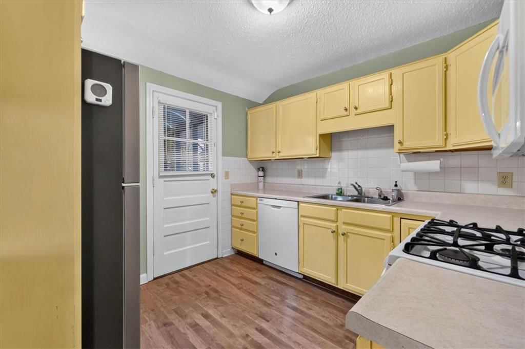 5306 W 71st Street — photo 5