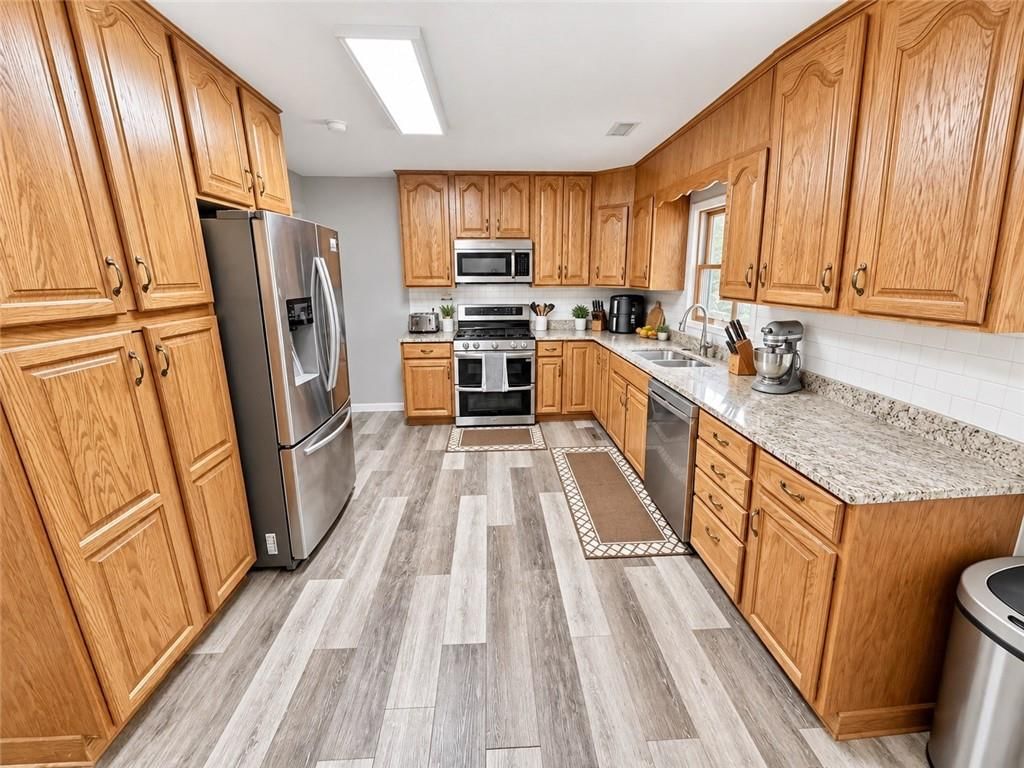 1904 Riata Road — photo 15