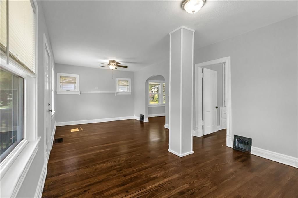 406 NE Forest Avenue — photo 7