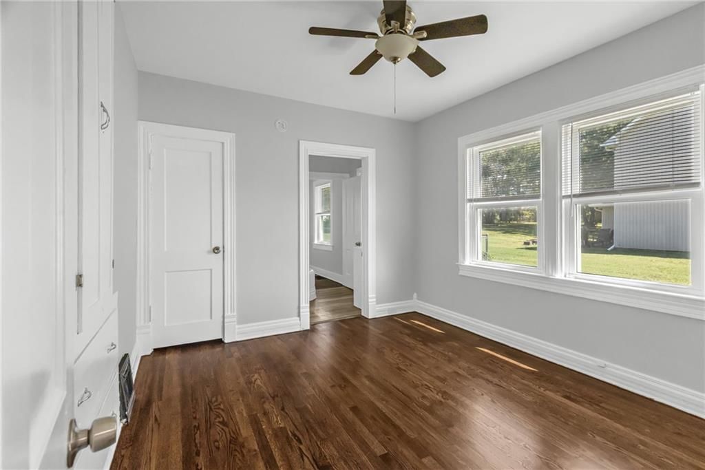 406 NE Forest Avenue — photo 18
