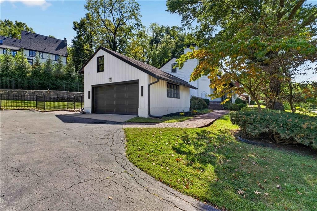 5115 Ward Parkway — photo 7