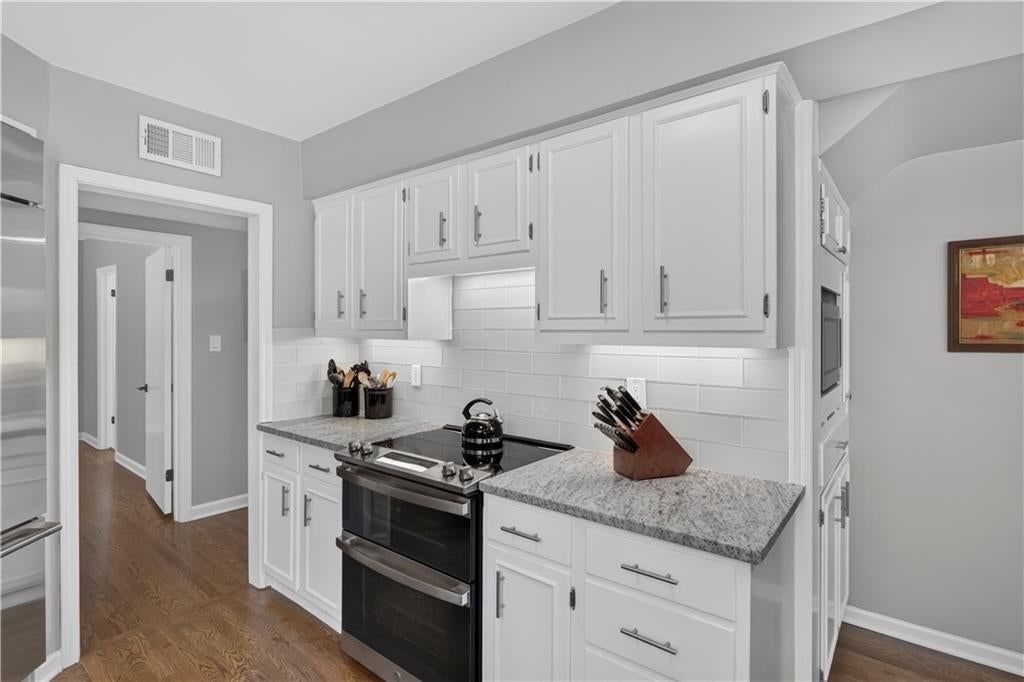 5115 Ward Parkway — photo 25