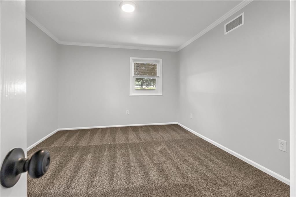 5807 NE Gunn Street — photo 17