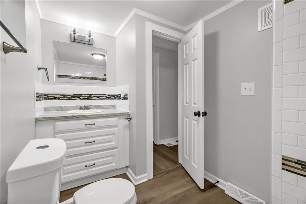 5807 NE Gunn Street — photo 20