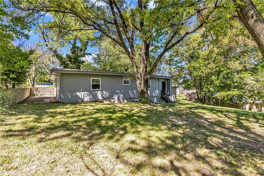 5807 NE Gunn Street — photo 23