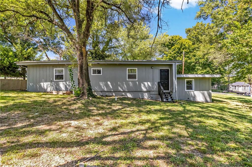 5807 NE Gunn Street — photo 24