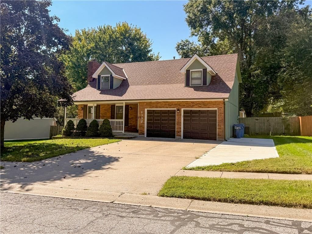 1332 Campbell Avenue, Liberty, MO: listing photo 2