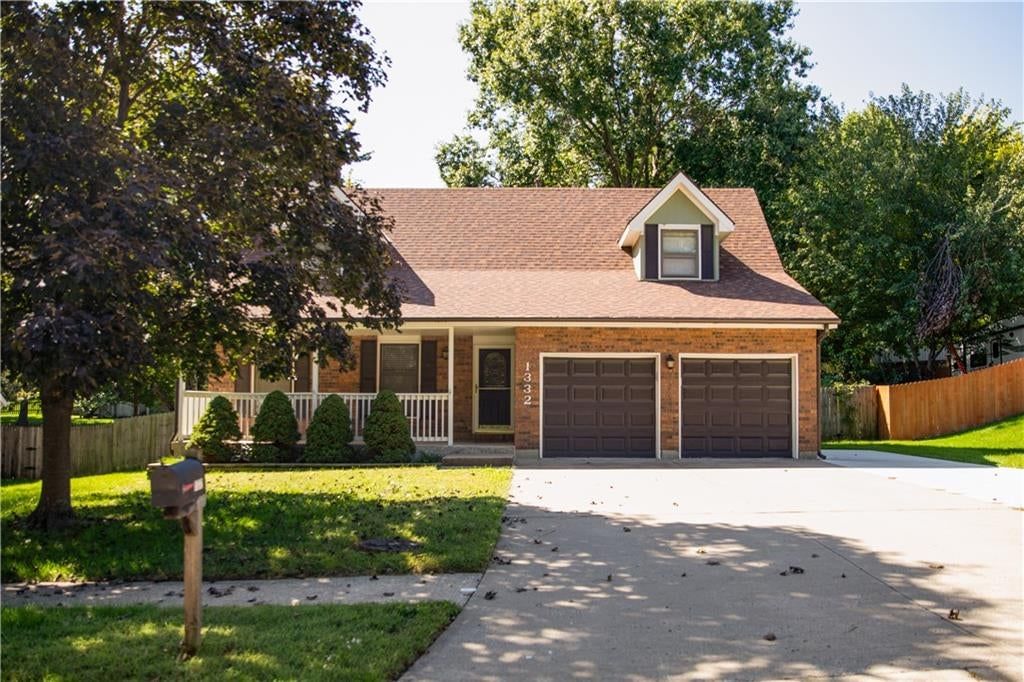 1332 Campbell Avenue, Liberty, MO: listing photo 3
