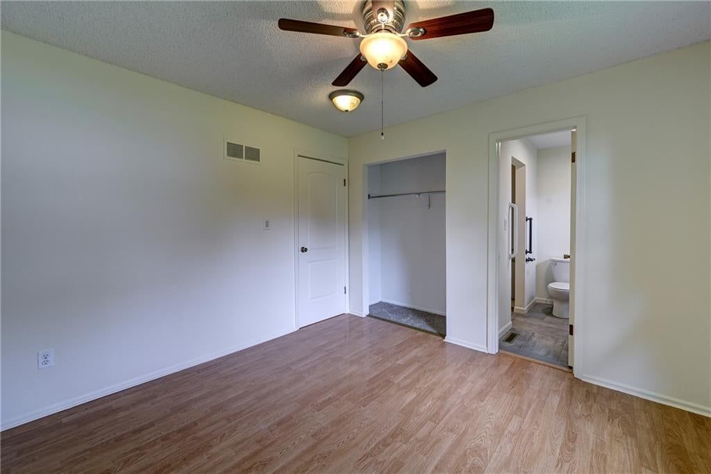 5113 NW Downing Street — photo 11