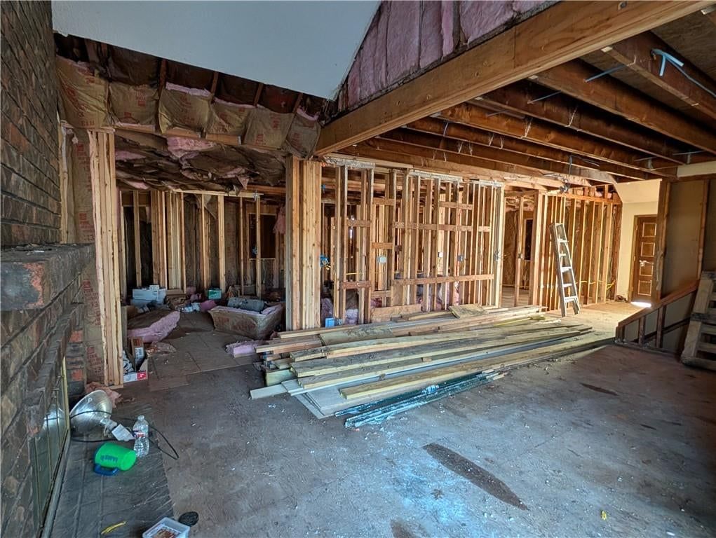 15875 Switzer Road — photo 6