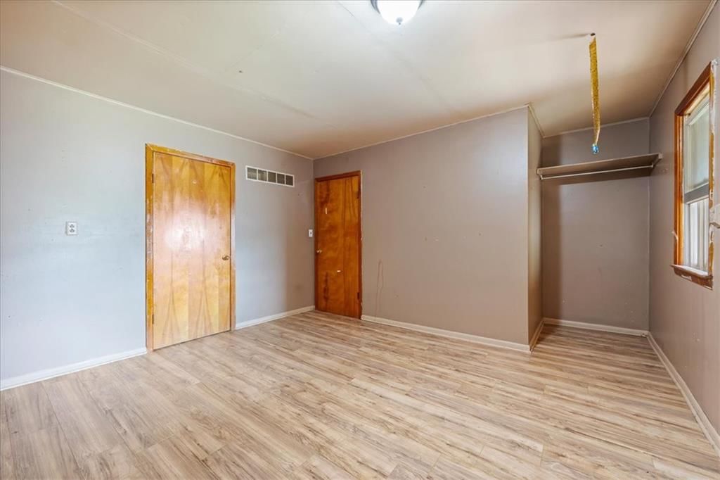 102 Collette Street — photo 18