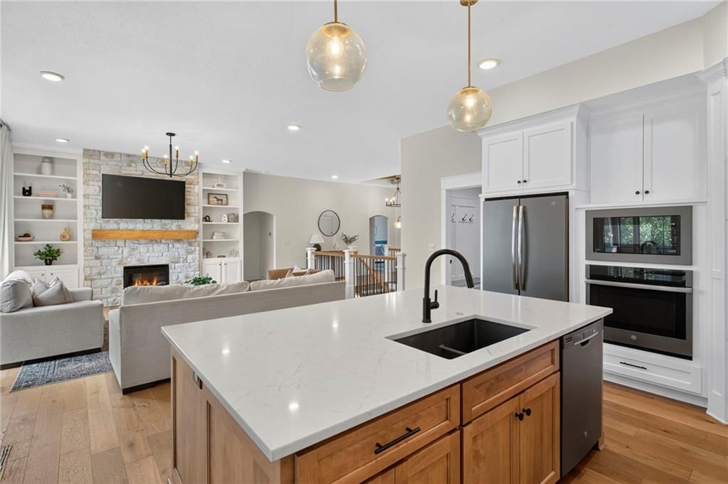 5968 Oak Creek Court — photo 10