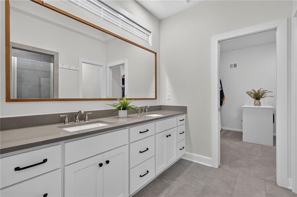 5968 Oak Creek Court — photo 17