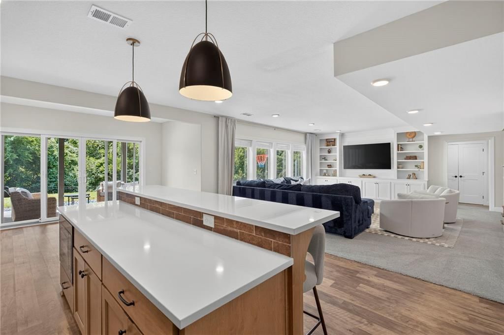 5968 Oak Creek Court — photo 27