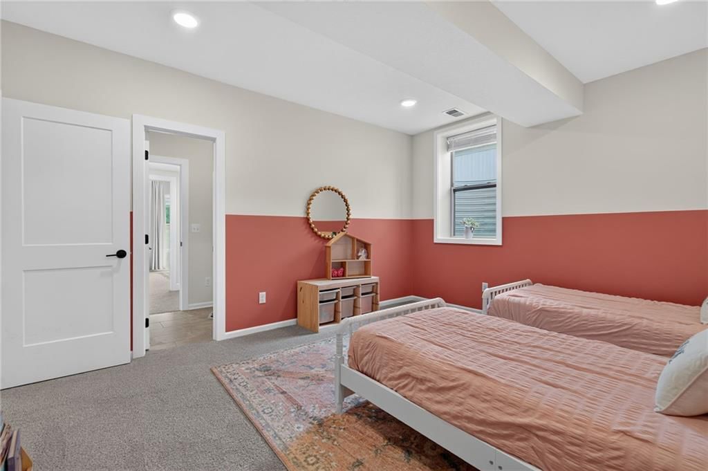 5968 Oak Creek Court — photo 29