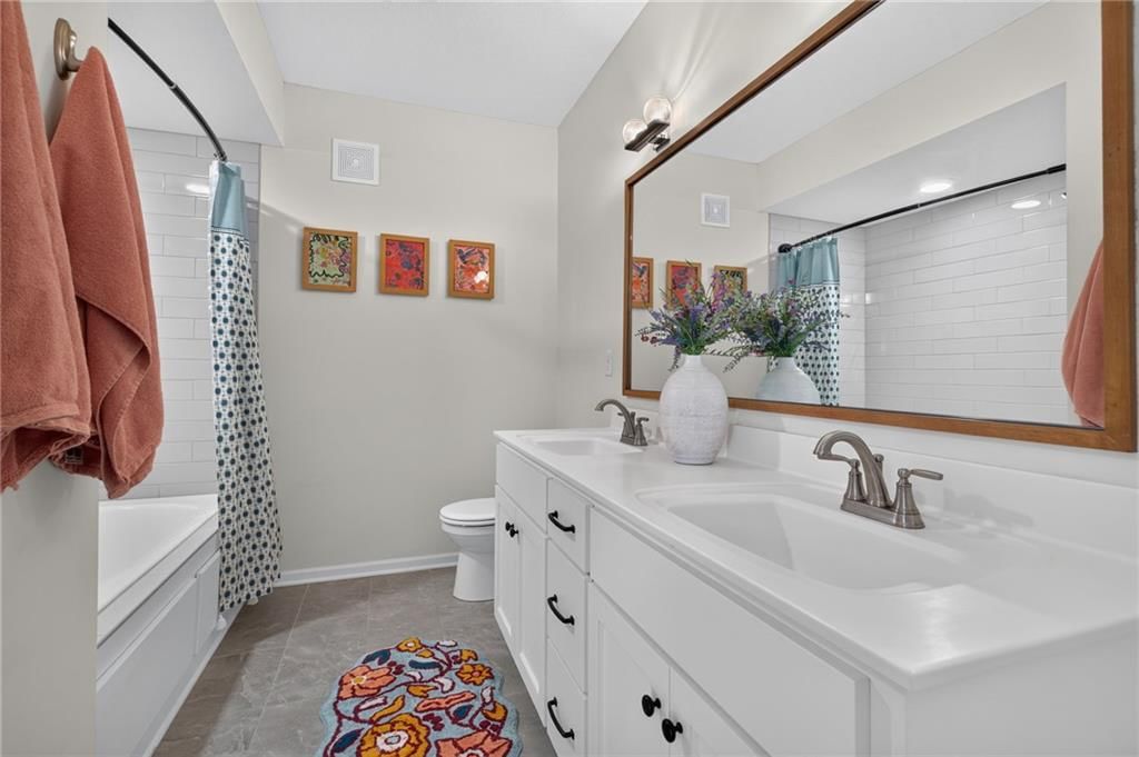 5968 Oak Creek Court — photo 30