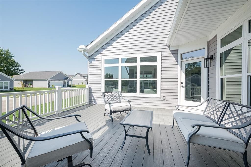 11410 Webster Avenue, Kansas City, KS: listing photo 2