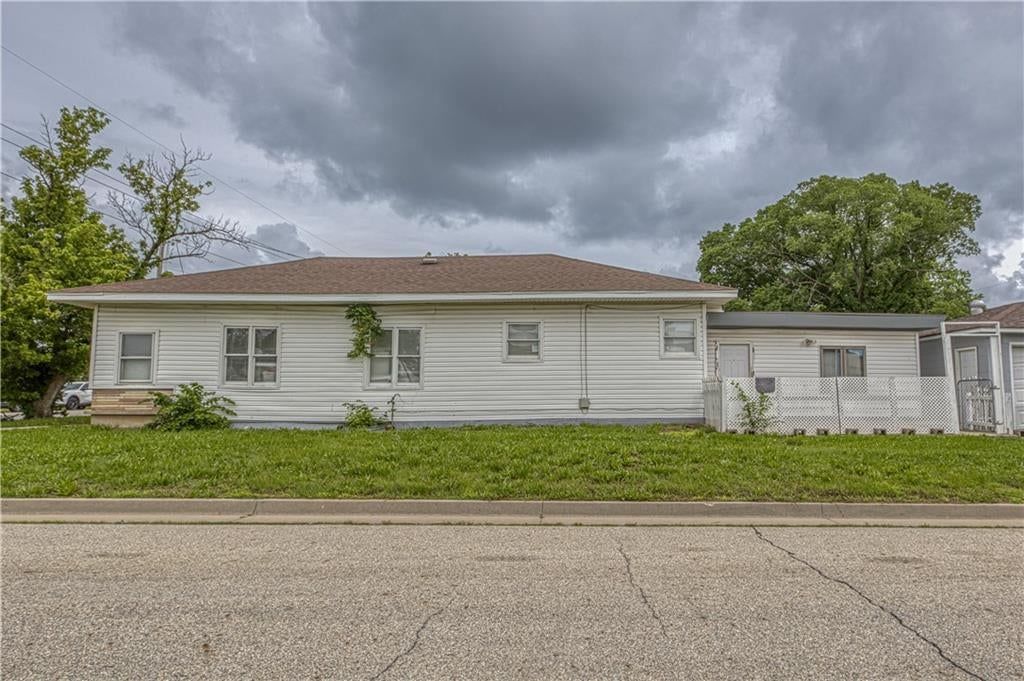 602 N Grand Street — photo 21
