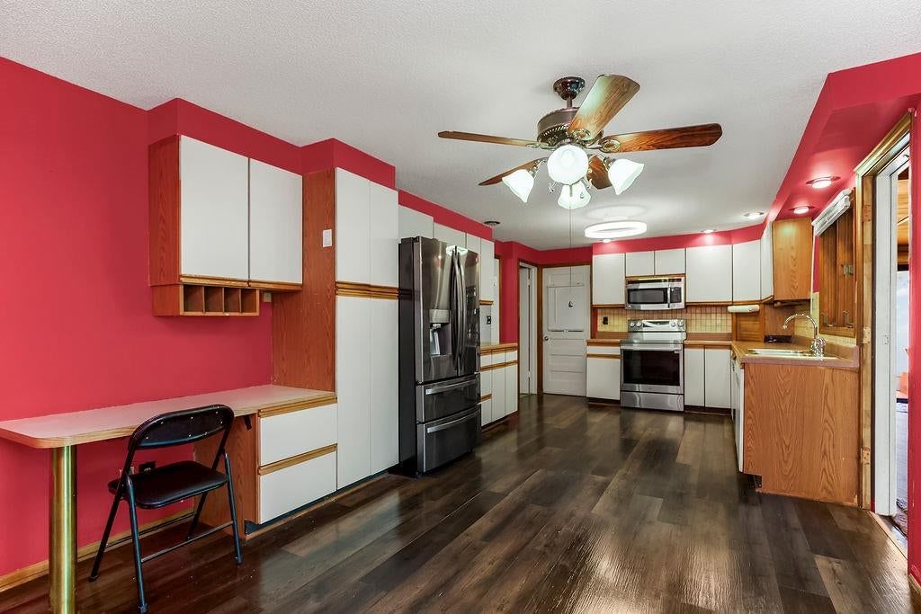 5831 N Ava Avenue — photo 8