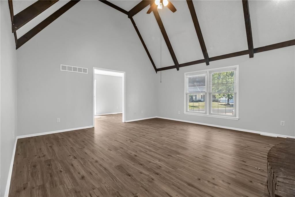 901 NW Oakridge Drive — photo 7