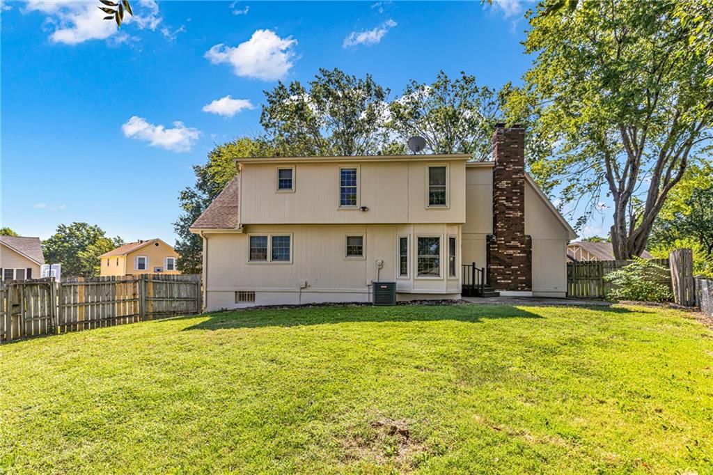 901 NW Oakridge Drive — photo 27