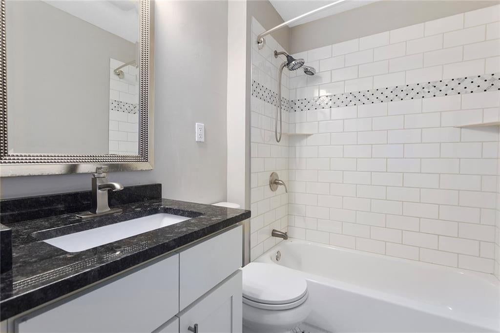 5601 Harrison Street — photo 17