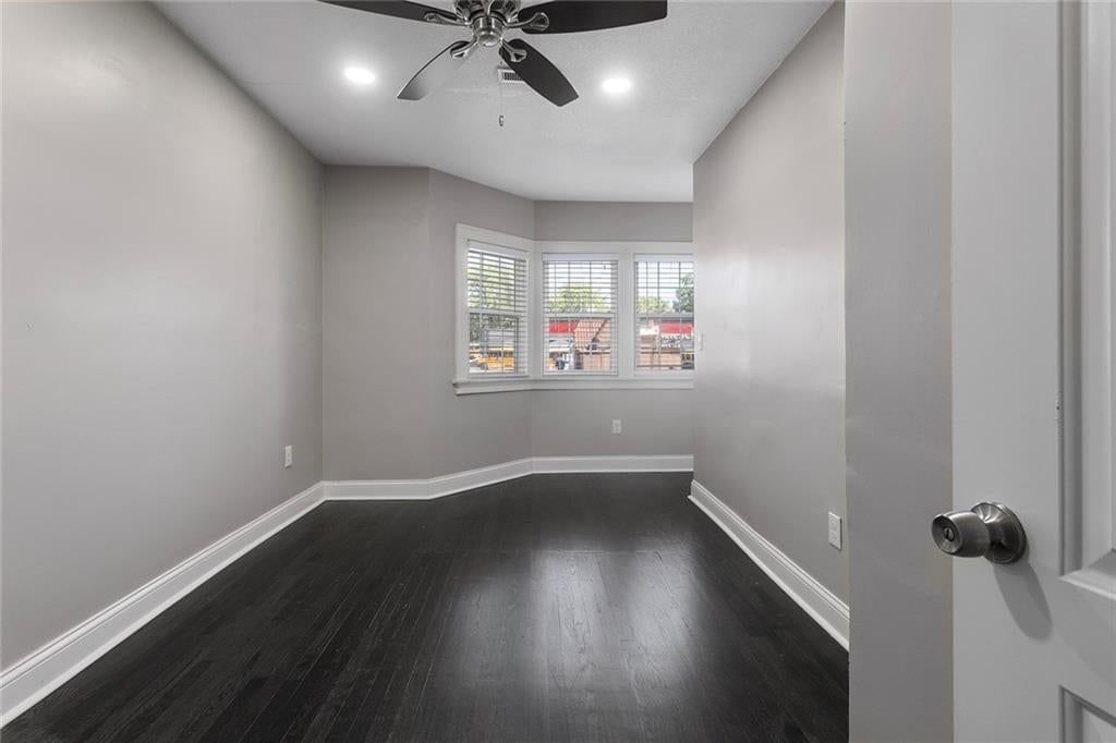 5601 Harrison Street — photo 30