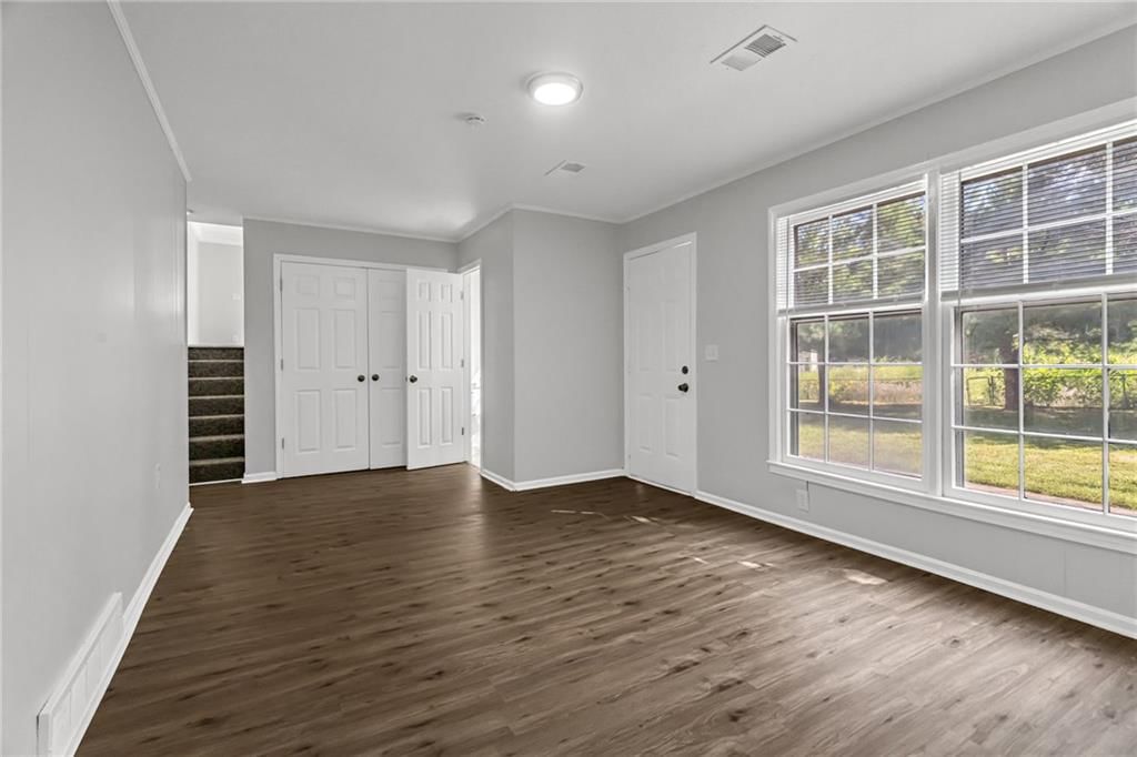 200 NE Locust Drive — photo 21