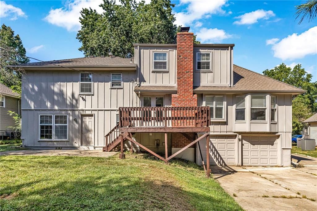 200 NE Locust Drive — photo 26