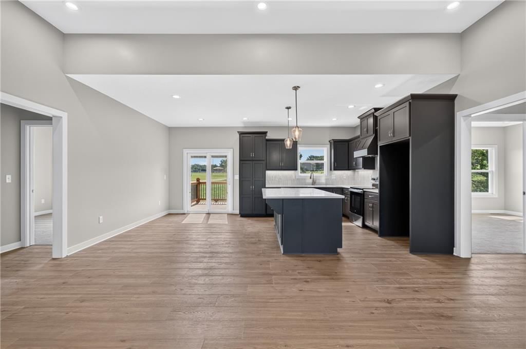702 W Marlow Street — photo 7
