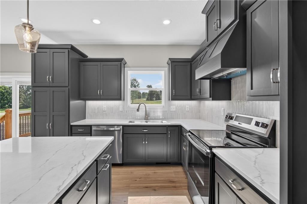 702 W Marlow Street — photo 11