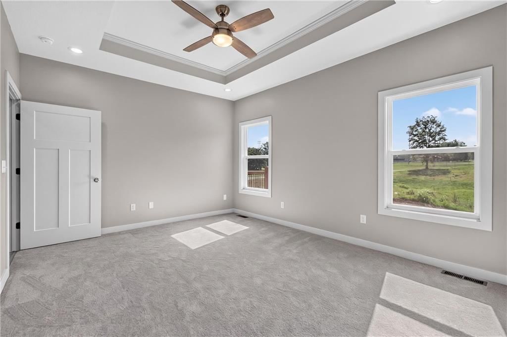 702 W Marlow Street — photo 14