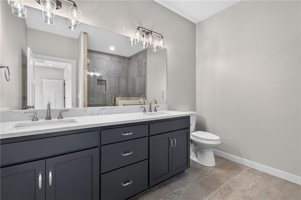 702 W Marlow Street — photo 16