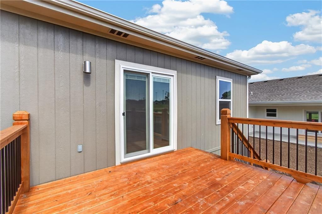 702 W Marlow Street — photo 35