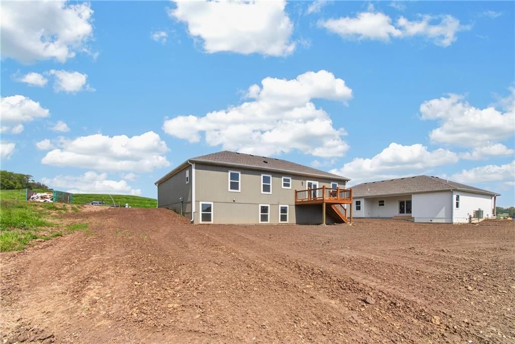 702 W Marlow Street — photo 38