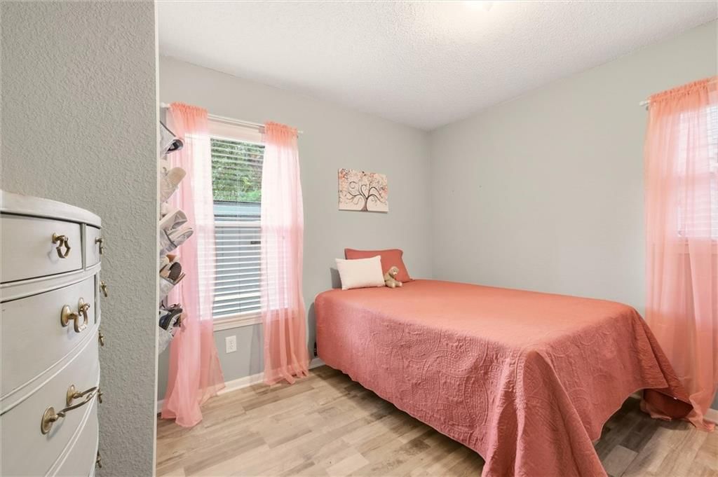 2800 S 24th Street — photo 16