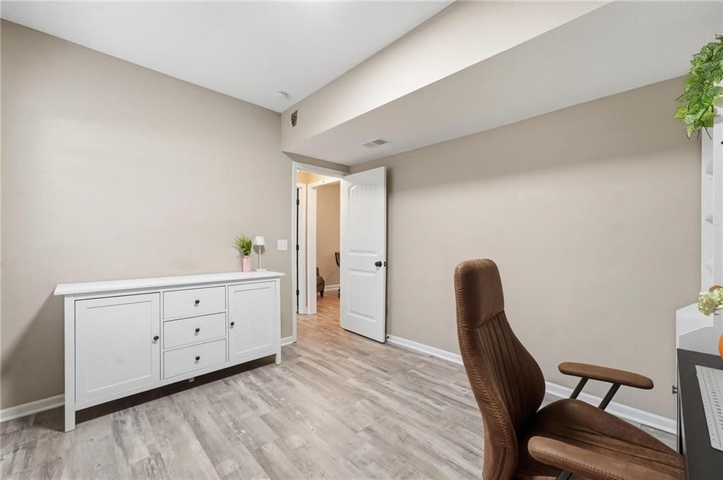 1713 SW Merryman Drive — photo 32